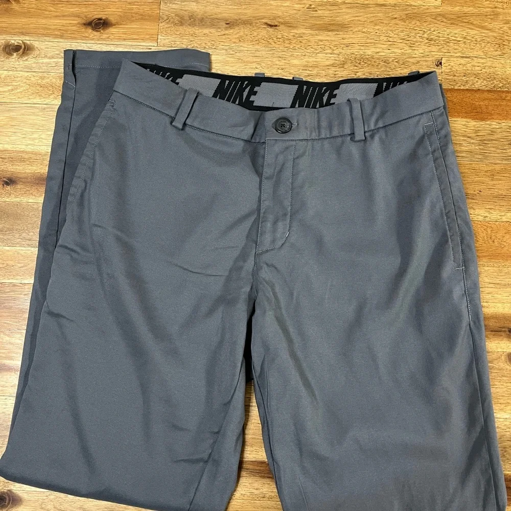 Nike® Men’s Flat Front Flex Golf Pants - Picture 3 of 3